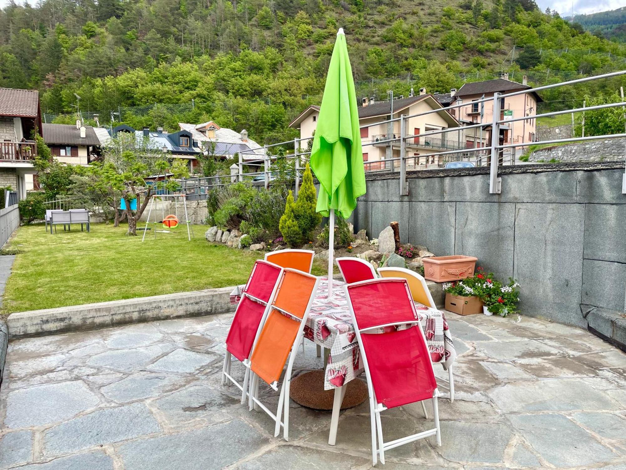Casa Kristel Cir Comunale N 14 Aosta Bagian luar foto