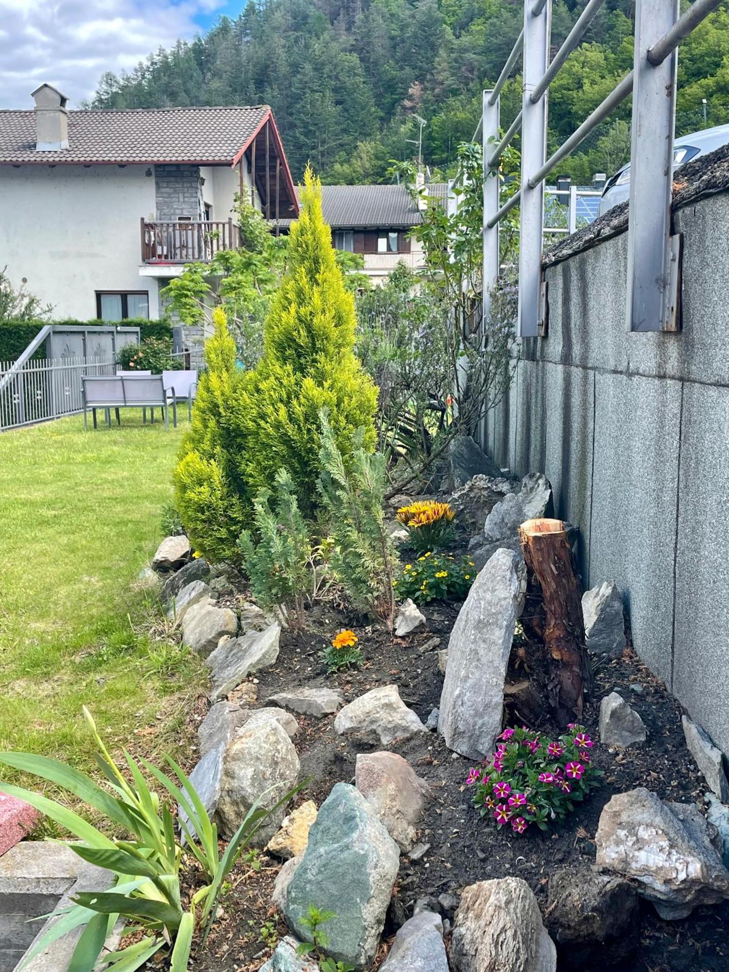 Casa Kristel Cir Comunale N 14 Aosta Bagian luar foto