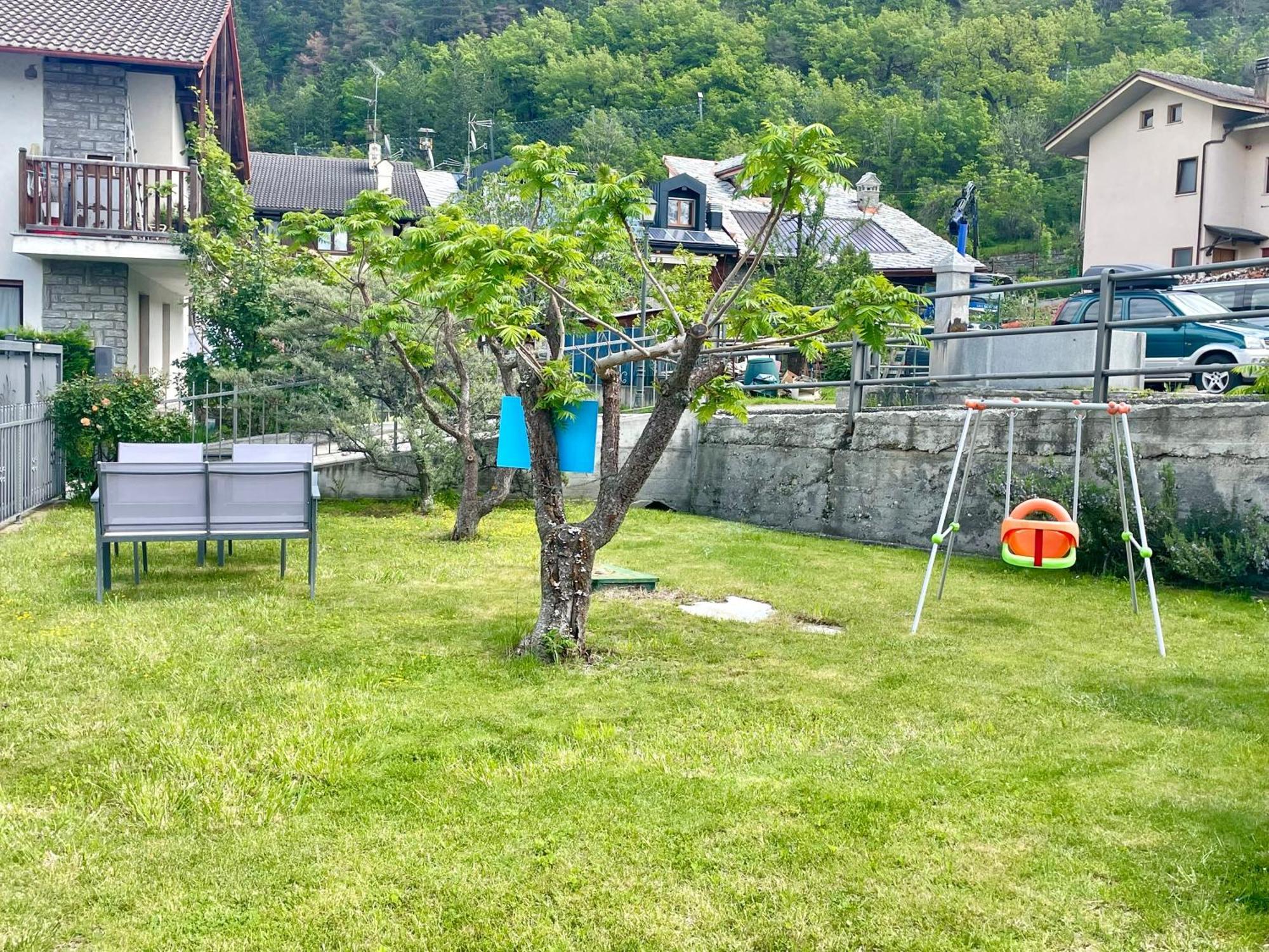 Casa Kristel Cir Comunale N 14 Aosta Bagian luar foto