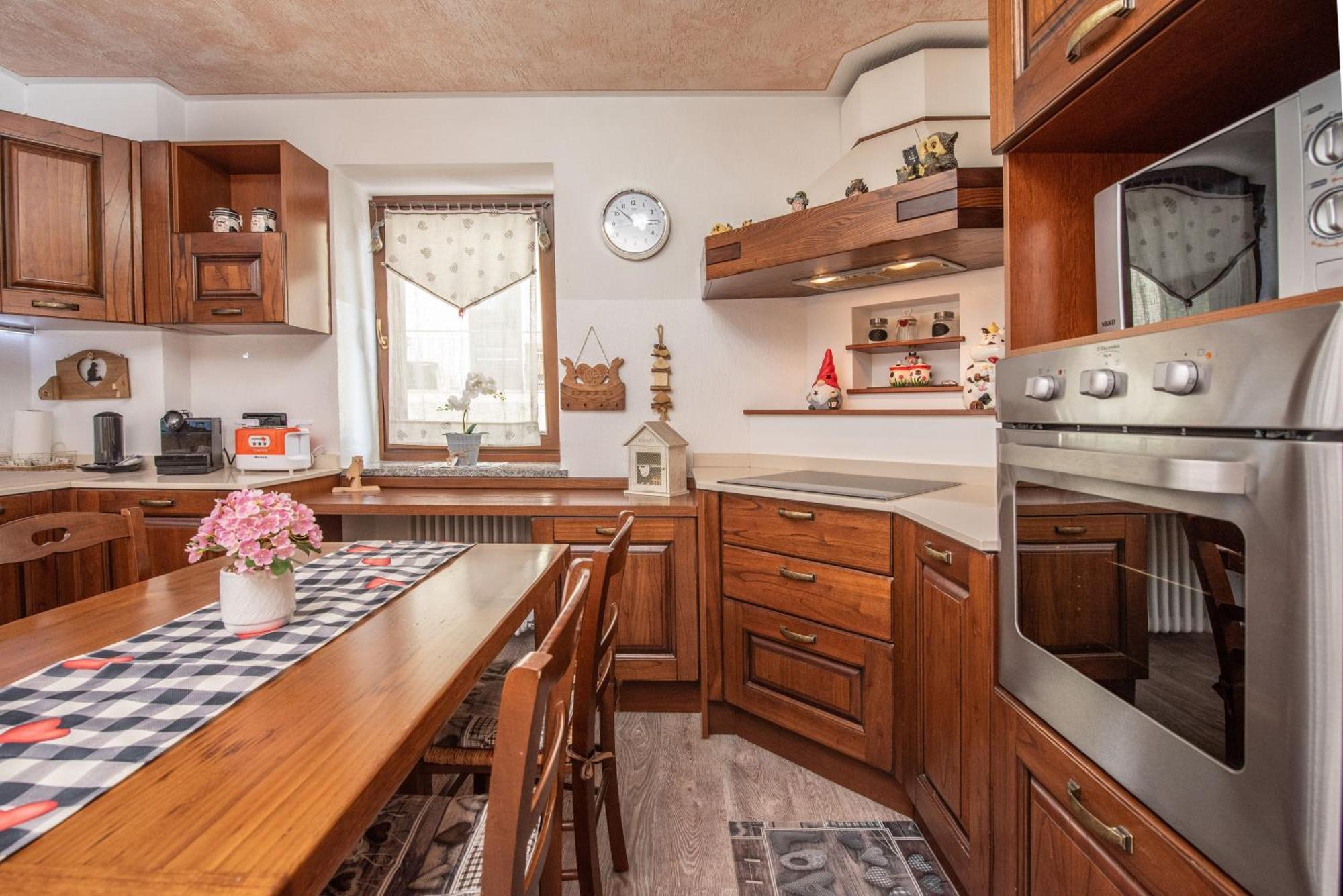 Casa Kristel Cir Comunale N 14 Aosta Bagian luar foto
